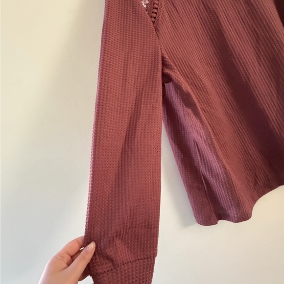 BloomChic Dusty Rose Waffle Knit Sweatshirt - Picture 5 of 9